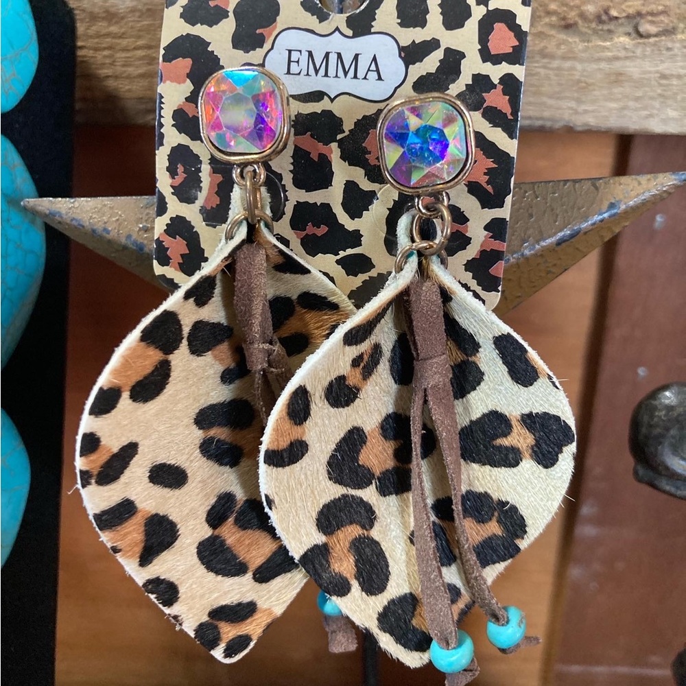 Leopard post earrings